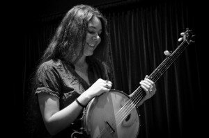 Elizabeth LaPrelle2-CR Mike Melnyk Elizabeth LaPrelle with Banjo; Photographer Mike Melnyk